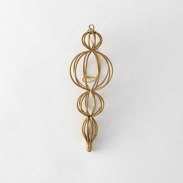 メタルオーナメント　フィニアル　ゴールド