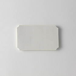 村井大介　コーナー窪み長方形プレート15cm　白