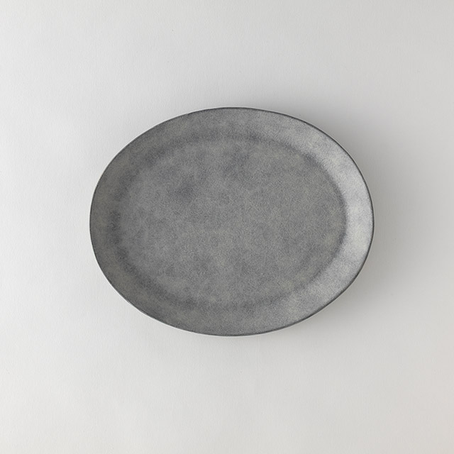 鈴木智子　オーバル皿26cm（薄白化粧）