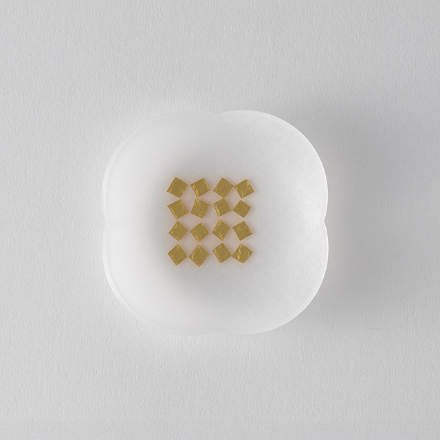 箔comamezara　穫（かく）アクリル樹脂