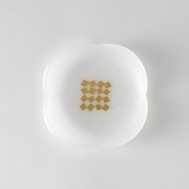 箔mamezara　穫（かく）アクリル樹脂