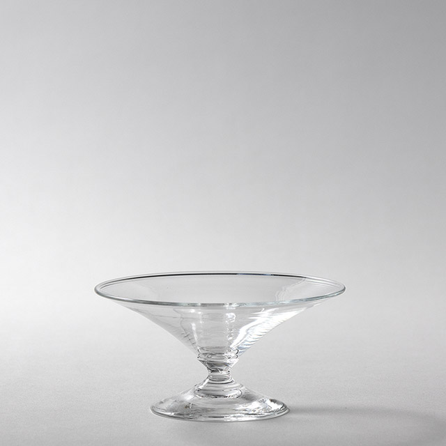 蠣﨑マコト ガラスバタフライカップ