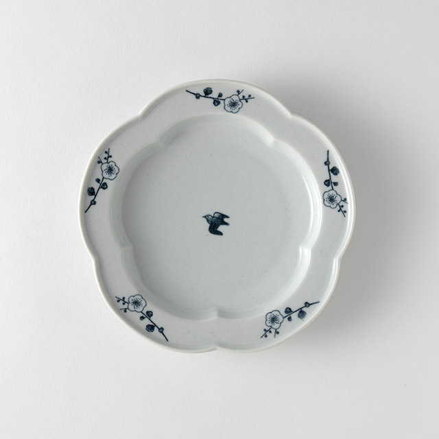 梅花6寸皿　染付紺
