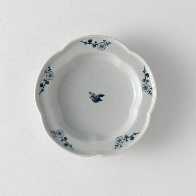 梅花4寸皿　染付紺