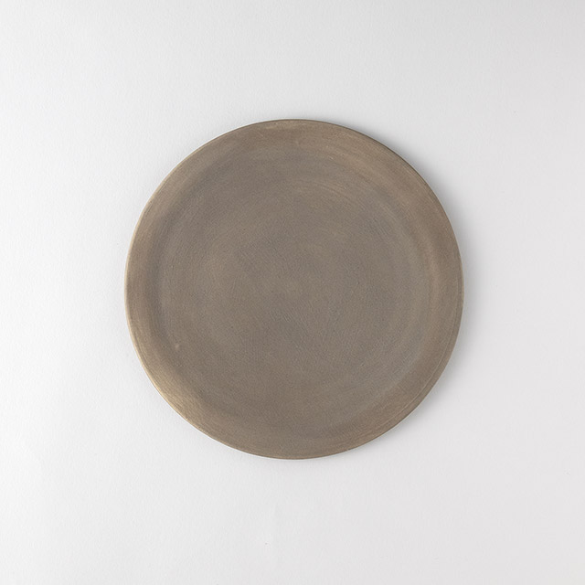児玉修治 フラットプレート ベージュ 23cm