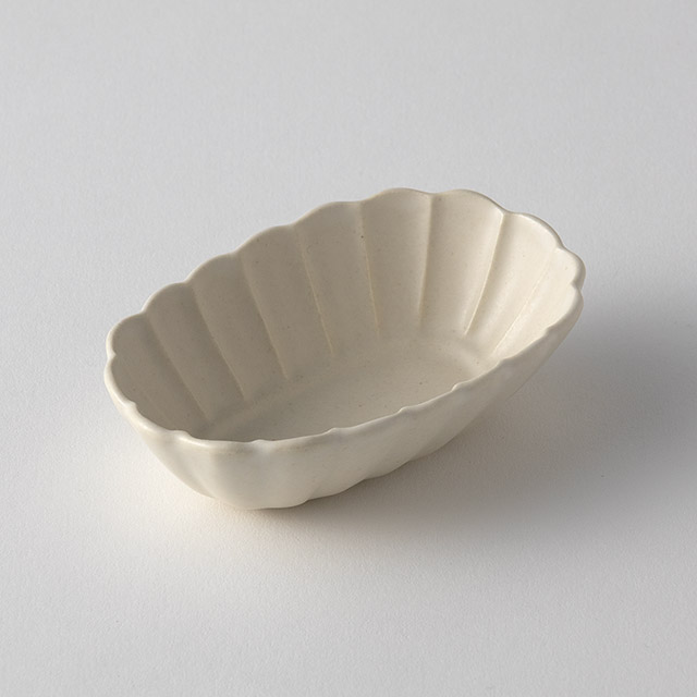 中坊優香　輪花楕円小鉢