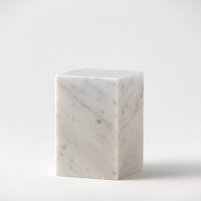 マーブルディスプレイキューブ(M)ビアンコカララ