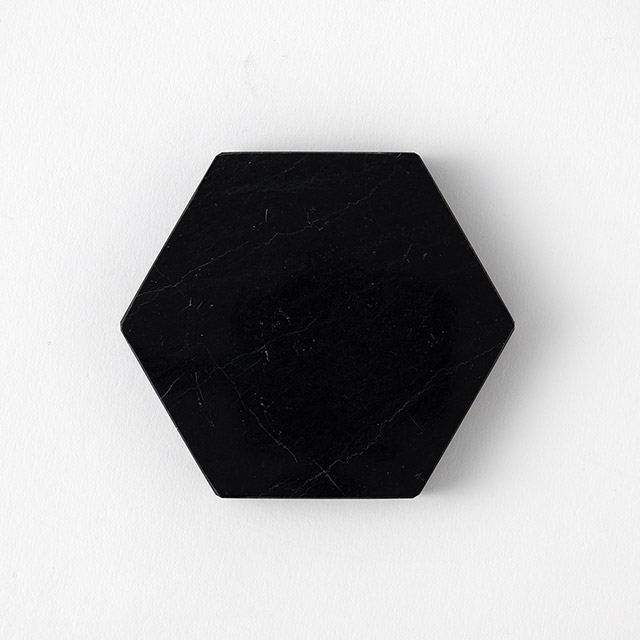 マーブルヘキサゴンコースター　ネロマルキーナ（A)