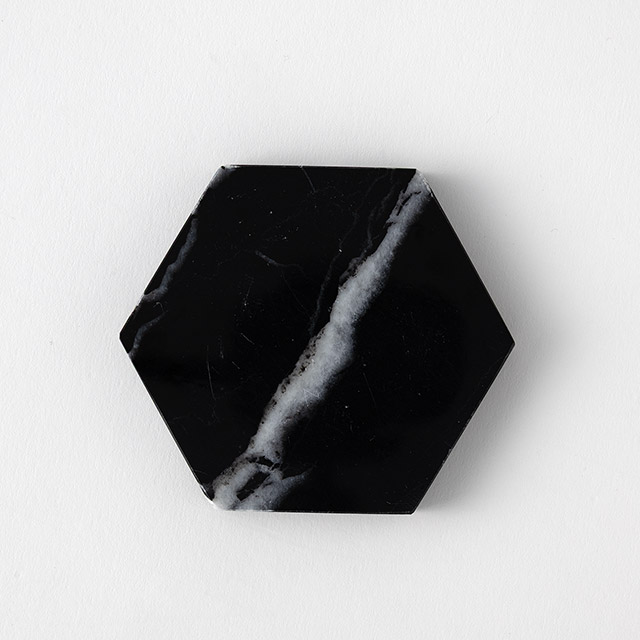 マーブルヘキサゴンコースター ネロマルキーナ(B)