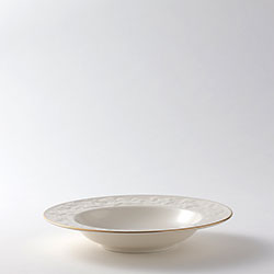 ノリタケ　乳白色蔦スーププレート