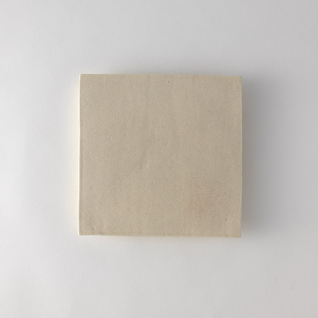 宮部友宏　スクエアパール皿　(M)