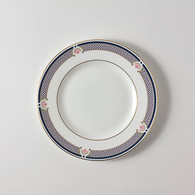 ウェッジウッド ウェバリー 18cmプレート(クラシック50%|旧1,870円)