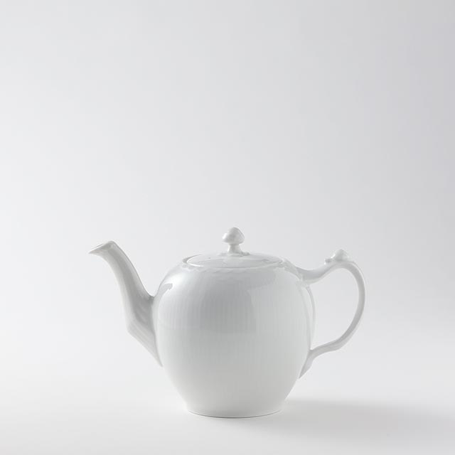 ロイヤルコペンハーゲン　ホワイトフルーテッド ハーフレース　ティーポット