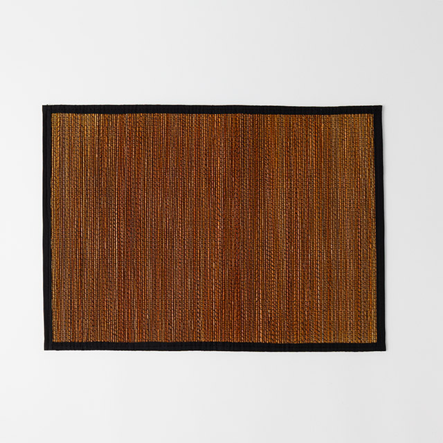 ランチョンマット 茶色(黒縁)ABR