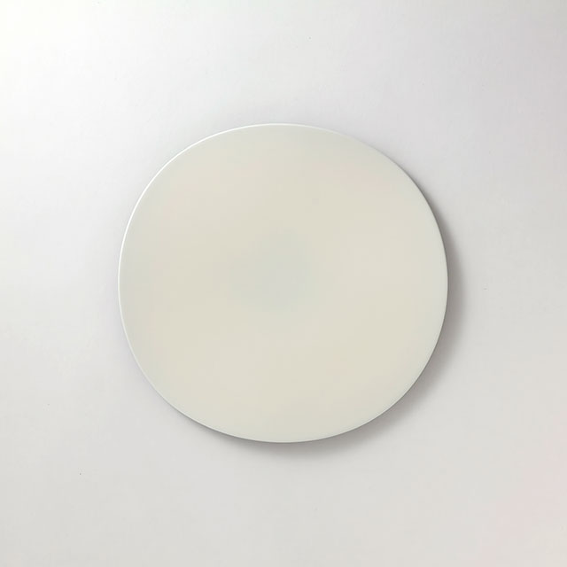 umbra オフホワイト平プレート 27.5cm 樹脂