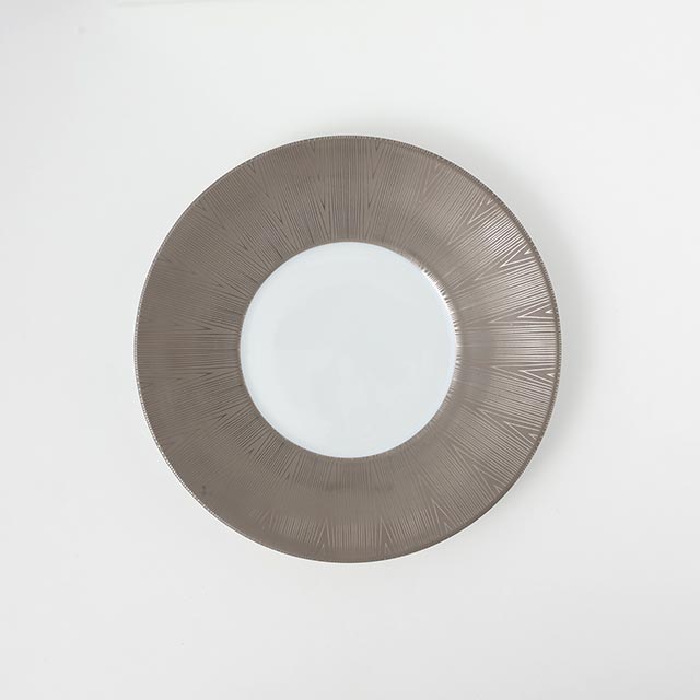 Jaune de Chrome　21cm皿　シルバー(ｸﾗｼｯｸ50%｜旧4,620円)