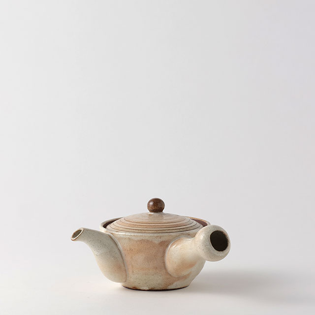 in.R 急須 ベージュ