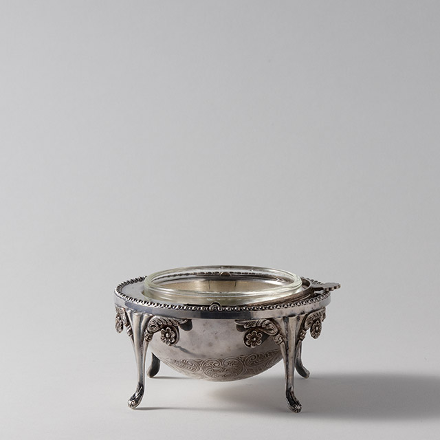 パラ シルバー キャビア入れ