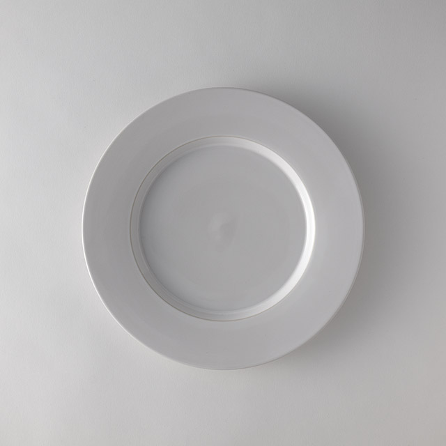 ロイヤルドルトン 白プレート 30cm