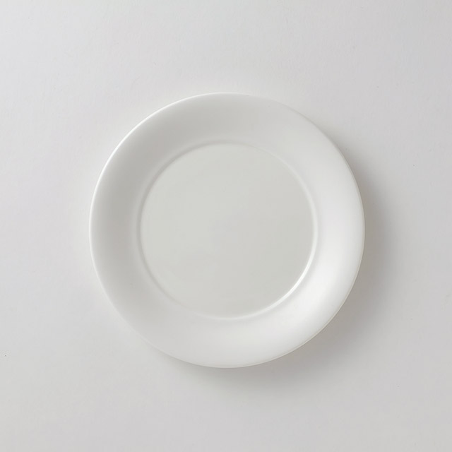 Nobu　白プレート　18cm