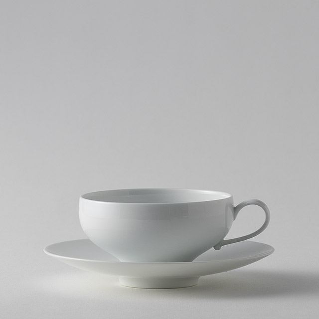 BALS　白　カップ／ソーサー