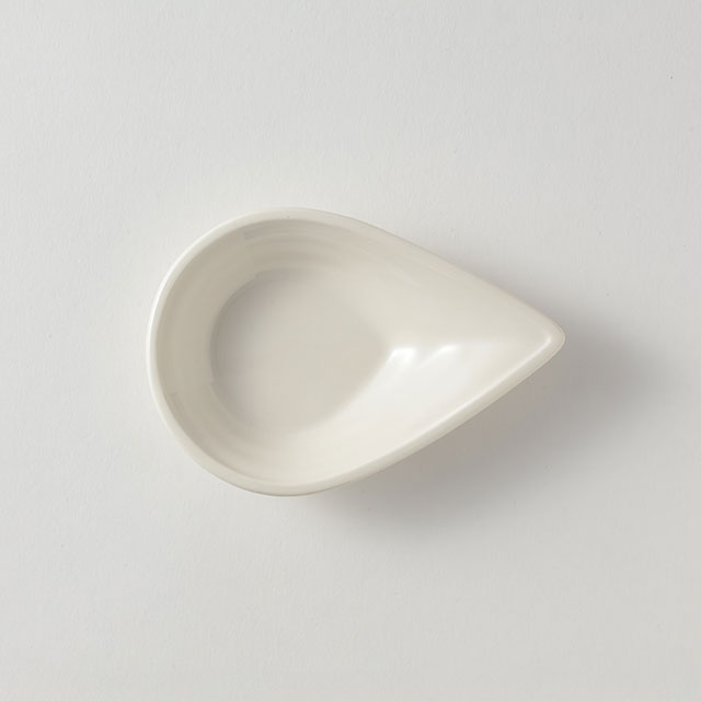 ロイヤルコペンハーゲン(しずく型)白皿(小)