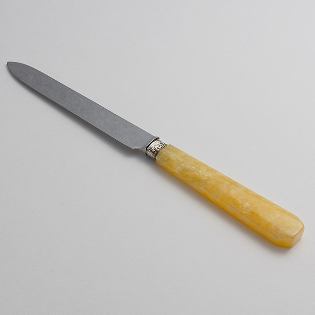 フォション 黄デザートナイフ(クラシック50%|旧770円)