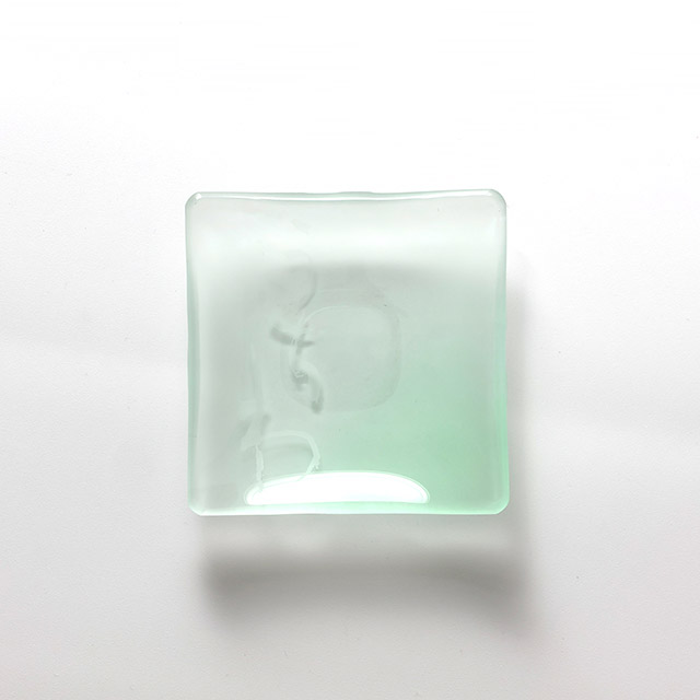 フロスト正角小皿7.5 うちわ