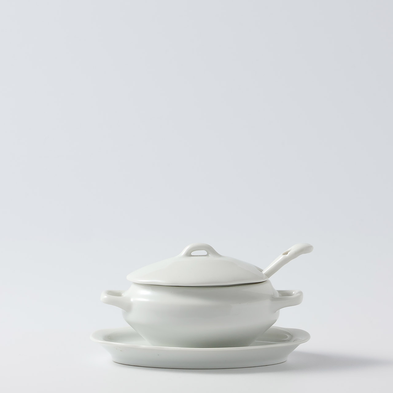 ビアンカ　白ドレッシングソーサー 　スプーン付