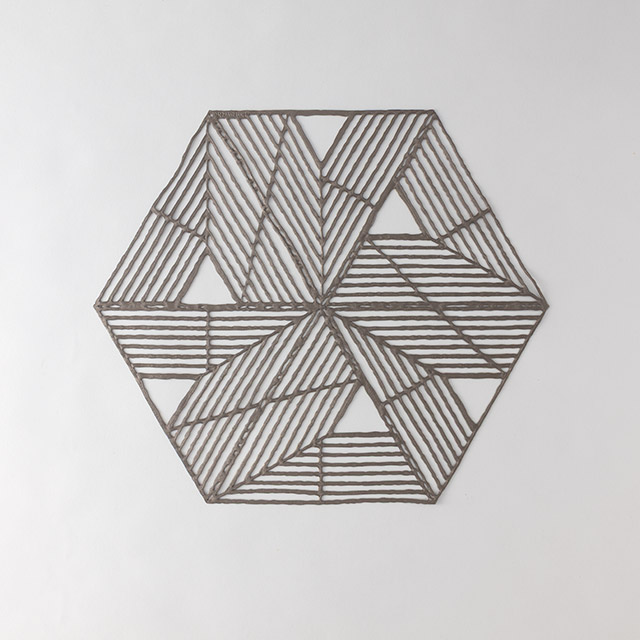 チルウィッチ　ランチョンマット　6角グレー