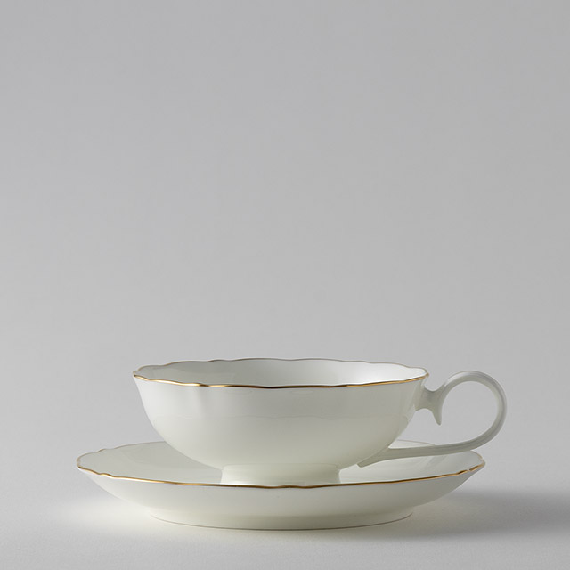 ノリタケ　白ＰＲ　ウェーブC/S