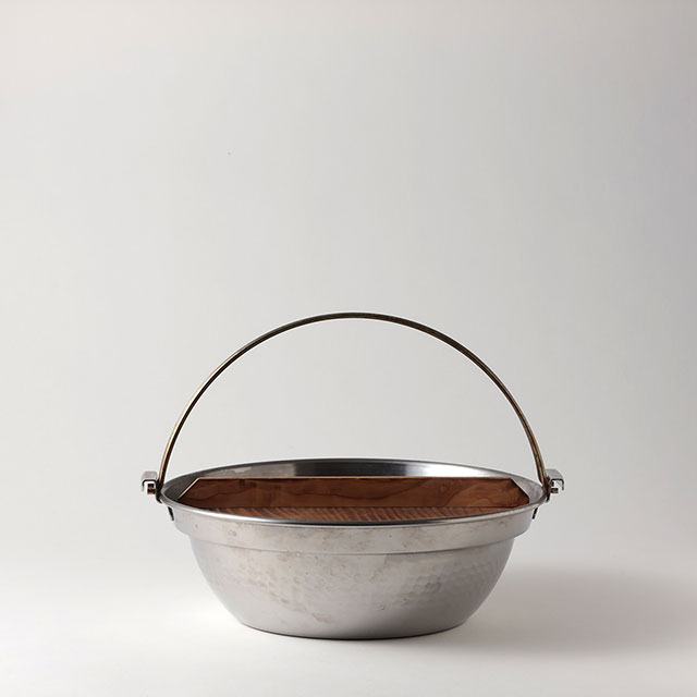 山海鍋　ステンレス追目模様木蓋付