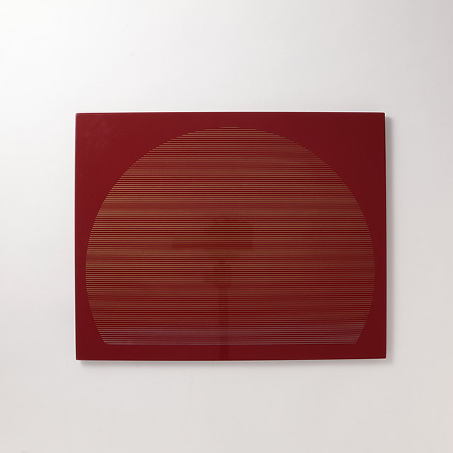 長角プレート半月金線入り 朱