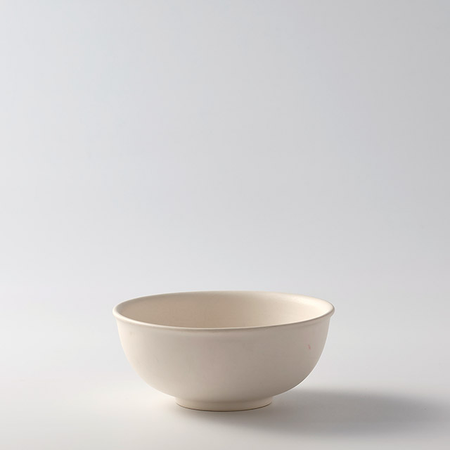 SAYA　白のボール