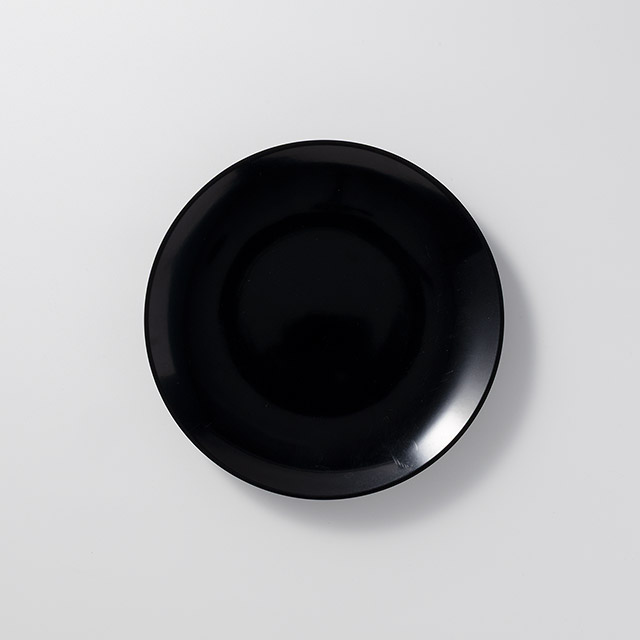 黒塗り 20cm皿