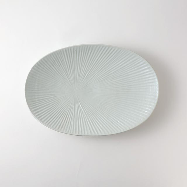 九谷焼窯　白磁内しのぎ楕円皿大