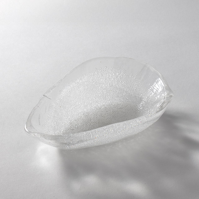 ガラス変形鉢　フロスト