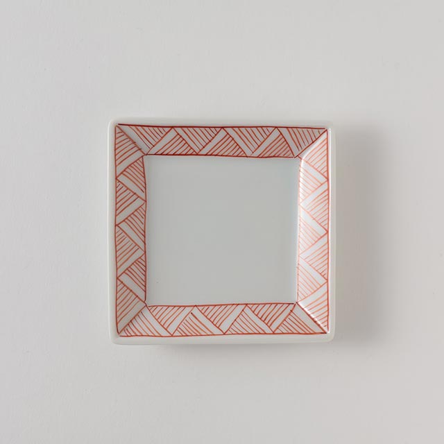 和)小皿 朱/白 9×9