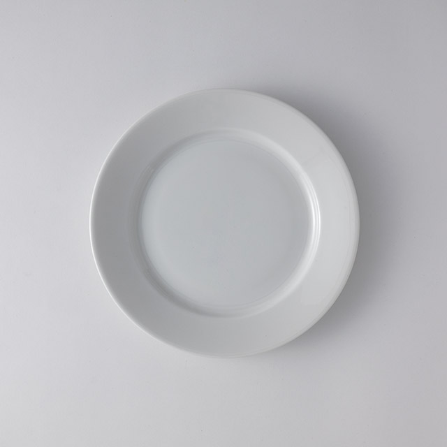 conran　白　28cmプレート