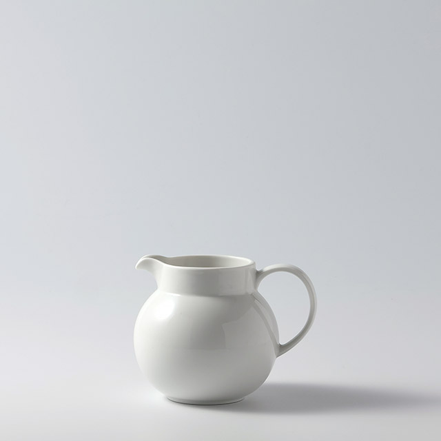 conran 白ピッチャー