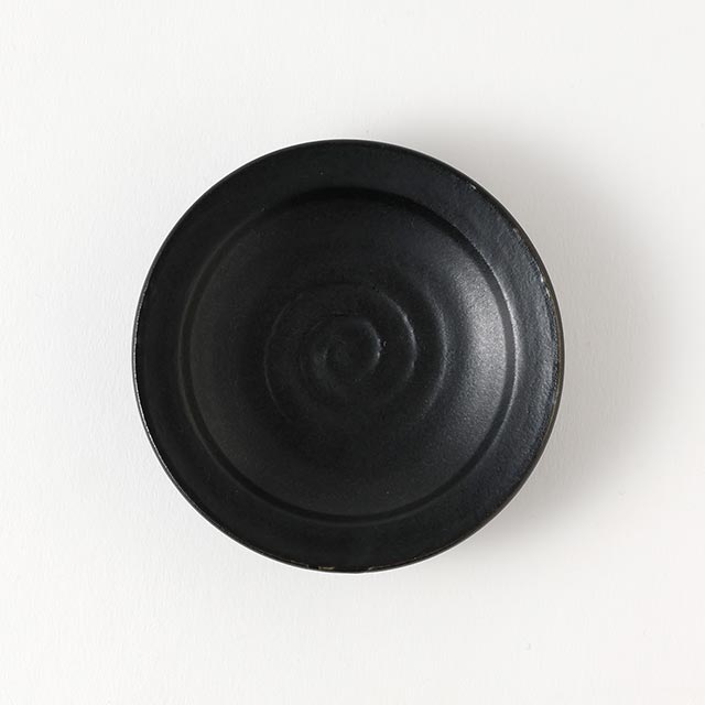 小皿 ジェームス 黒 9.5cm