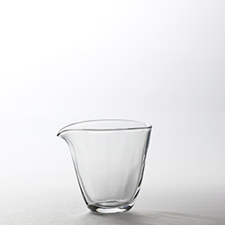 ガラス手びねり　ピッチャー