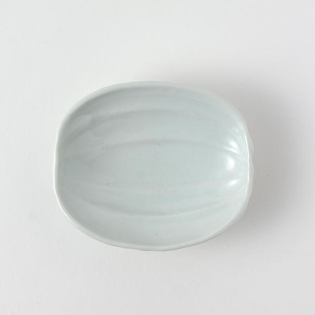 白磁 うり型小皿