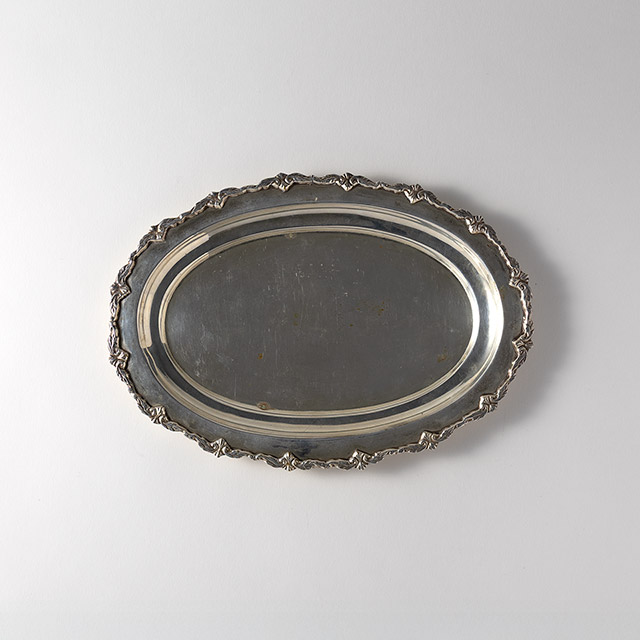 Fa シルバー楕円トレー 27×20(傷のためOFF)