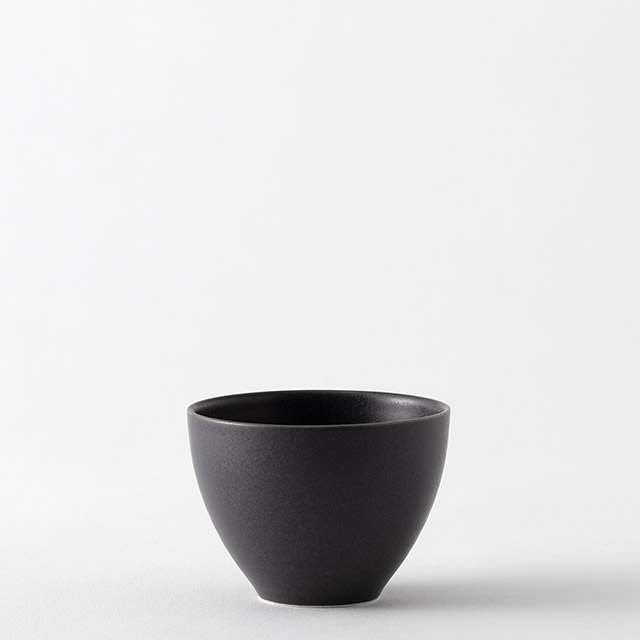 YUI 湯呑 ブラック