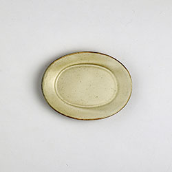 煌陶窯　Be　楕円皿　12.5×9.5
