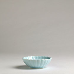 丸菊型皿　11cm　ブルー
