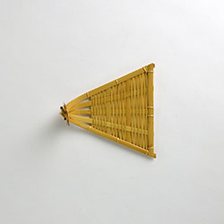 竹三角皿