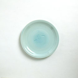 春菊丸皿　22cm薄ブルー