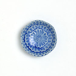 Madu　ブルー菊花型　ミニ丸皿　丸　6.5cm